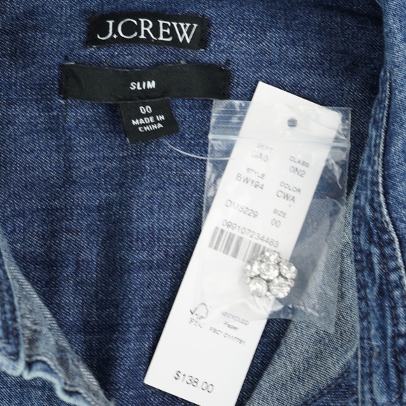 New JCREW Size 00 Slim-Fit Chambray Shirt with Jewel Buttons $138 BW194 - Picture 4 of 4